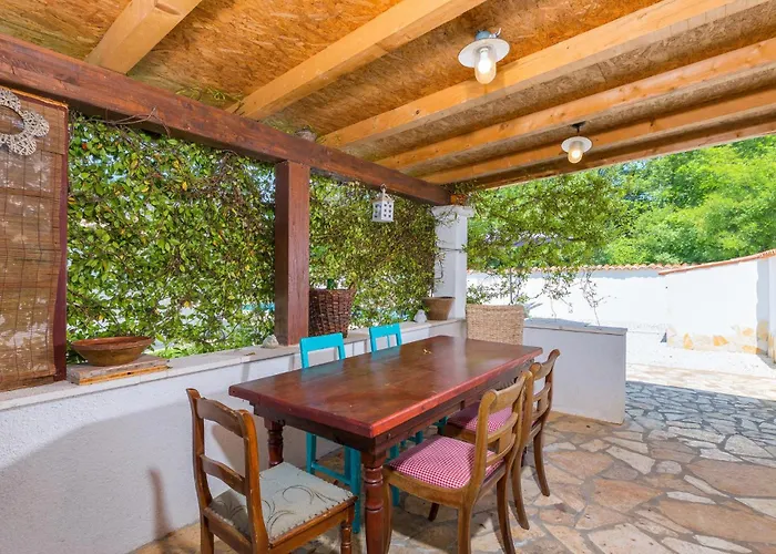 2 Bedroom In