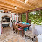 Stunning In Holiday home