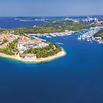 Holiday home Stunning In Pula