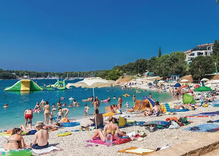 2 Bedroom In Vikendica Pula